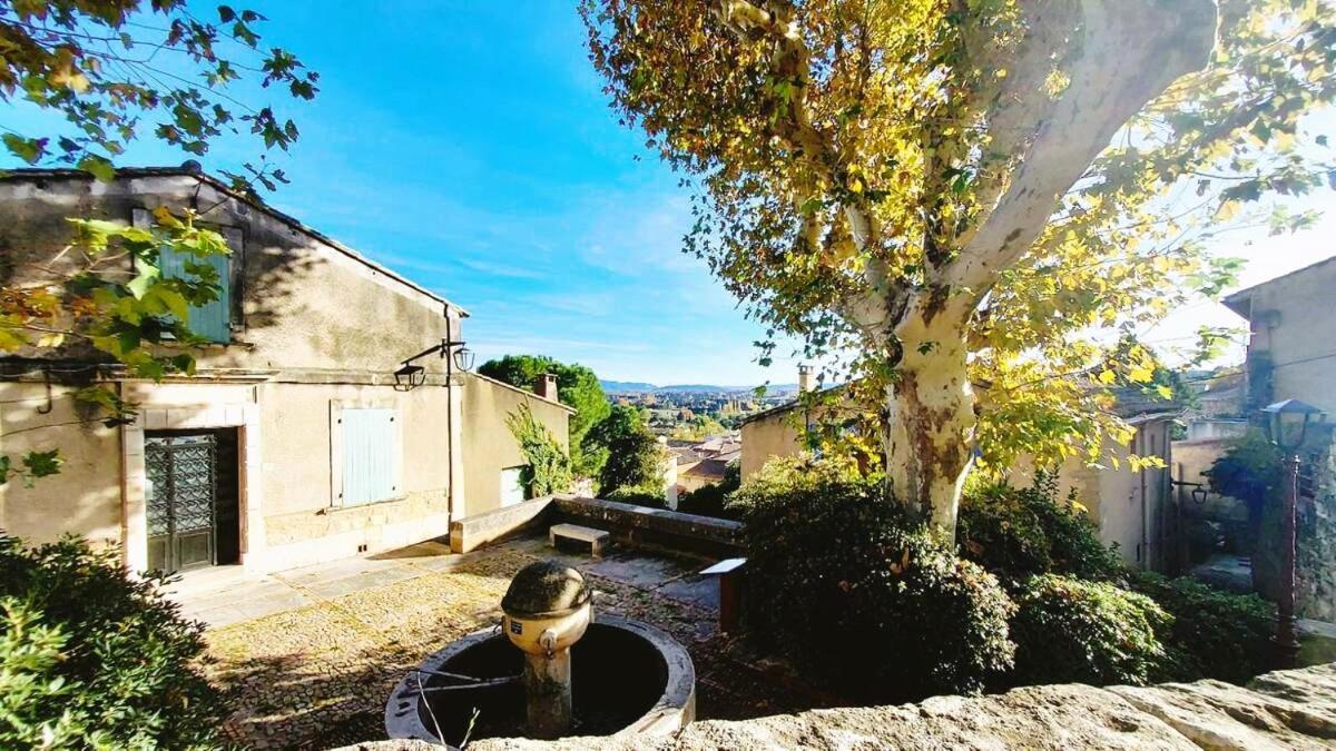 L'Appartement De L'Arche Chateauneuf-de-Gadagne Exterior photo